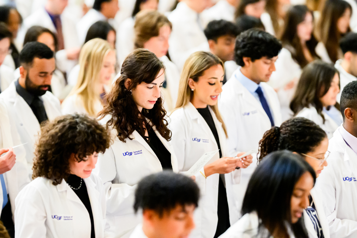 UCSF Medical Students recite the Physician's Declaration