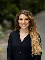 Dr. Clara Gomez-Sanchez, Vascular Surgery Specialty Advisor