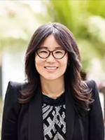 Esther Kim, Specialty Career Advisor